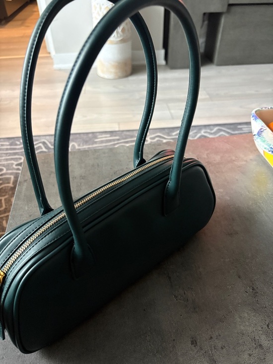 RW&CO. Handbags - Dark Green faux Leather Shoulder Bag with Gold Zipper